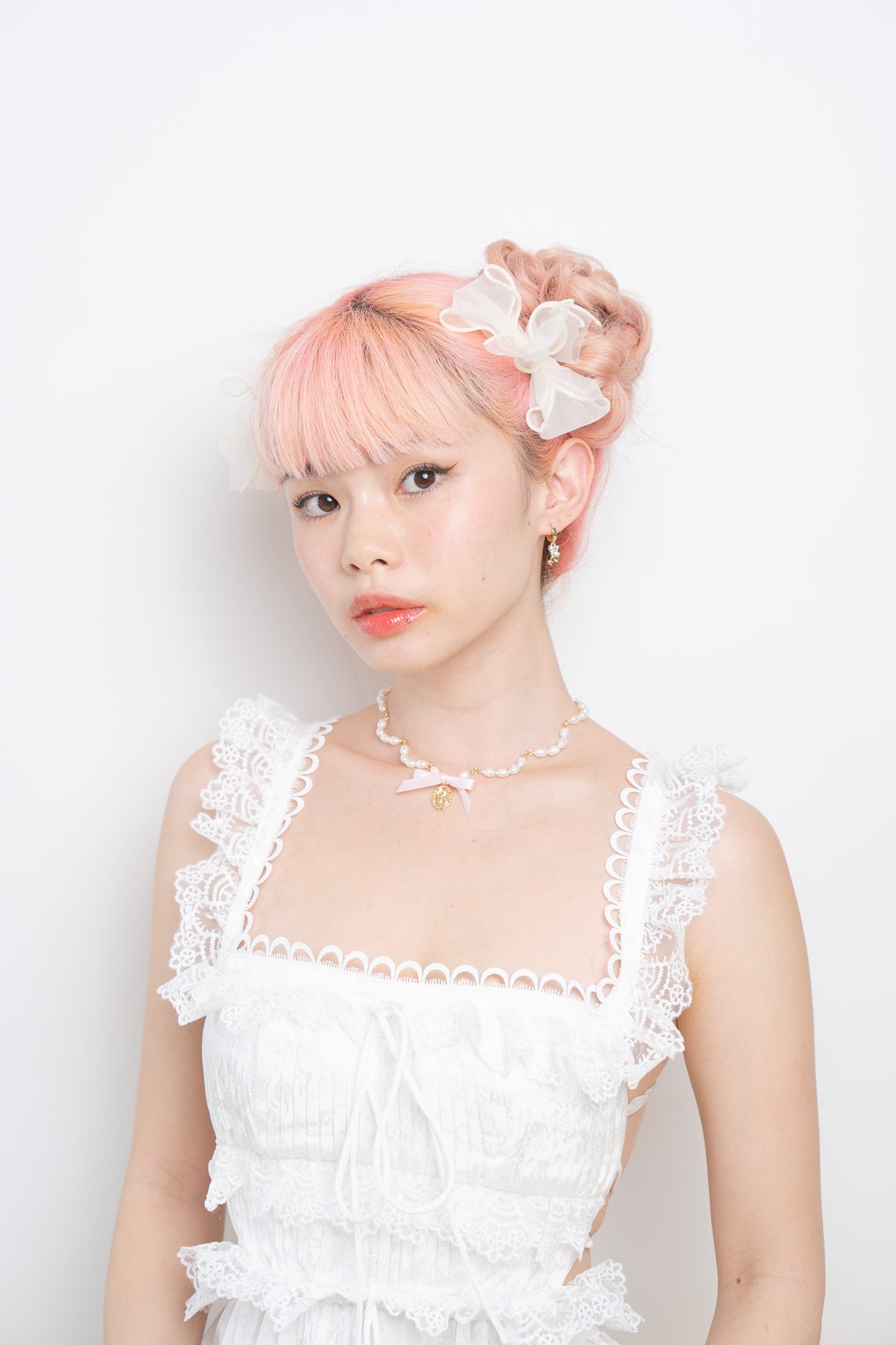 Pearlette Ribbon Necklace in Pink – meide